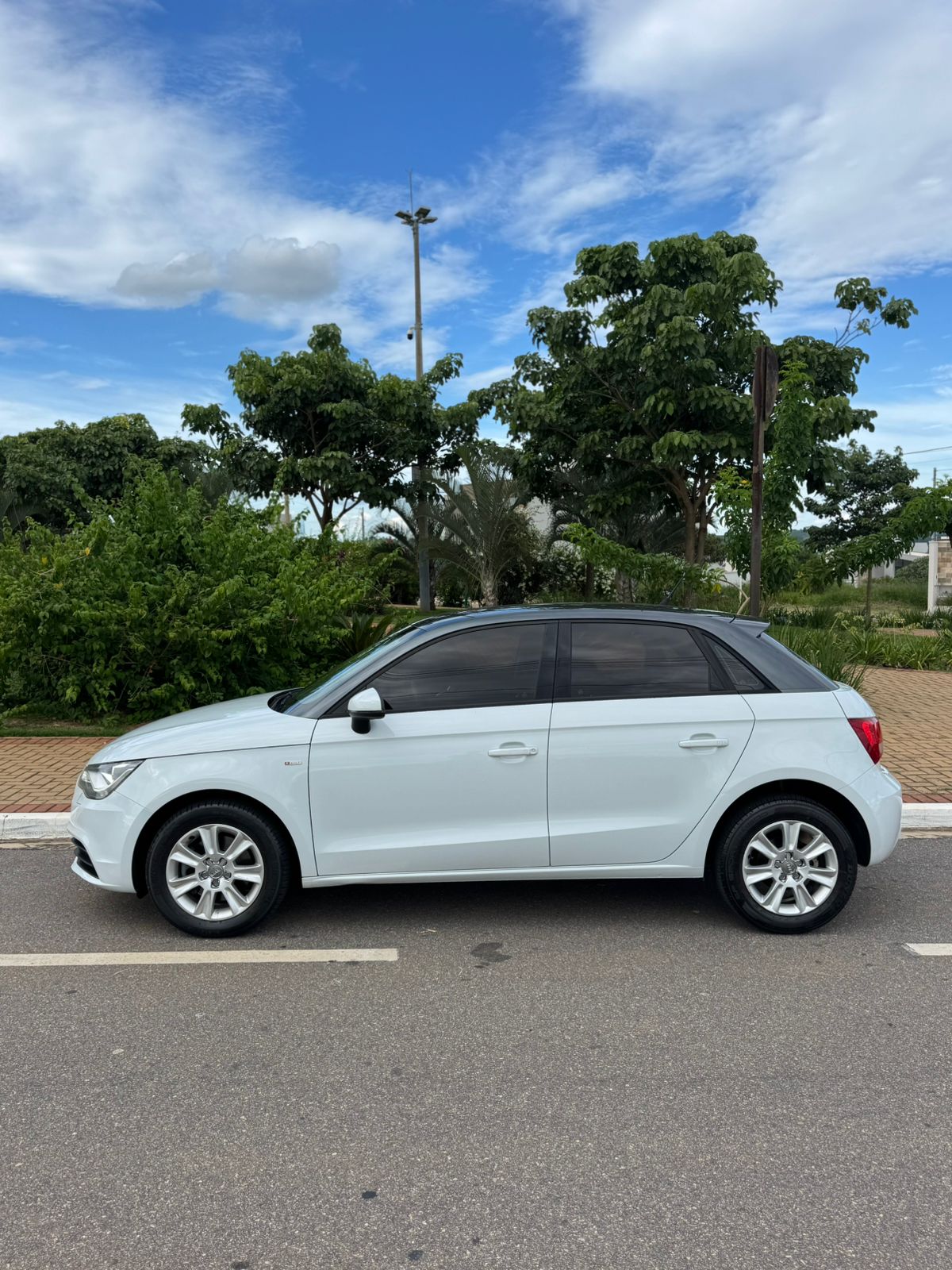 Audi A1 Sportback 1.4 TFSI 2014/2014 - Miniatura 10