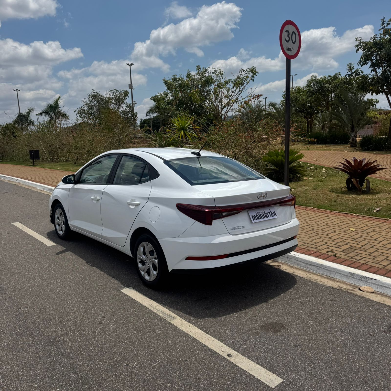 Hyundai HB20S Comfort 1.0 2023 - Miniatura 13