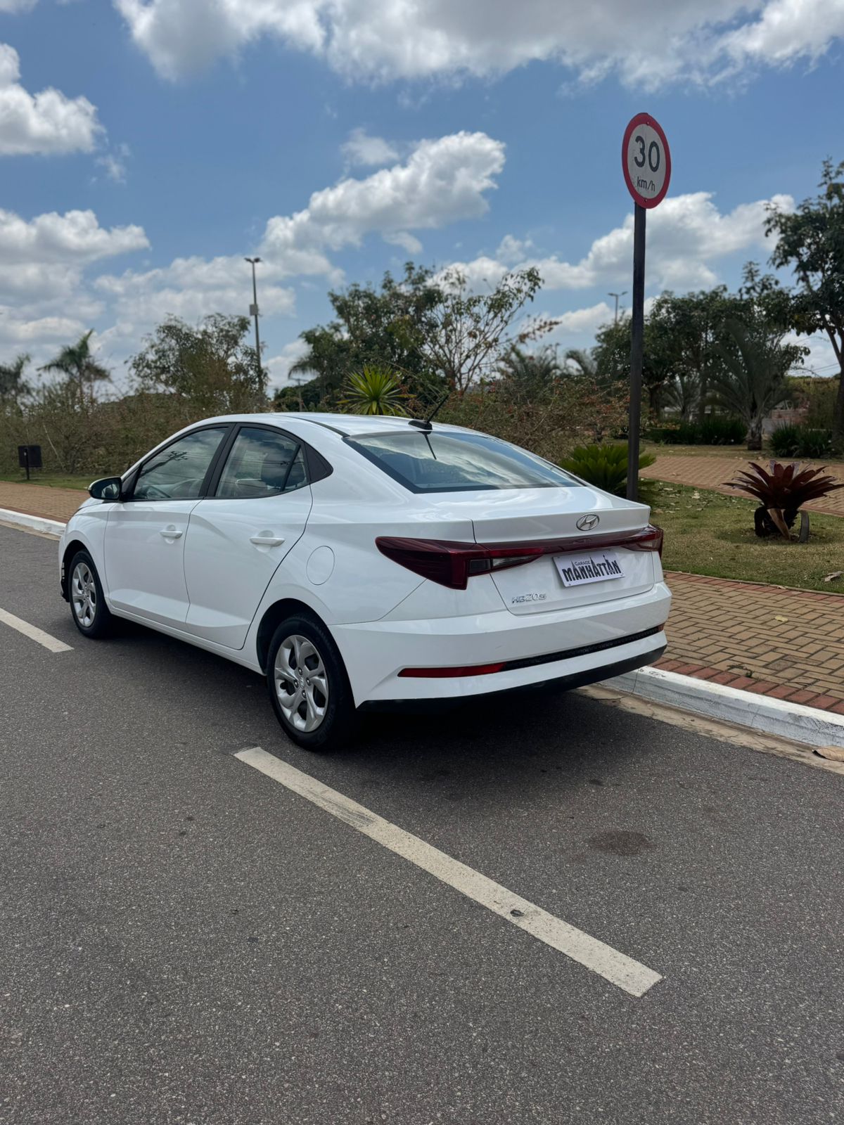 Hyundai HB20S Comfort 1.0 2023 - Miniatura 14