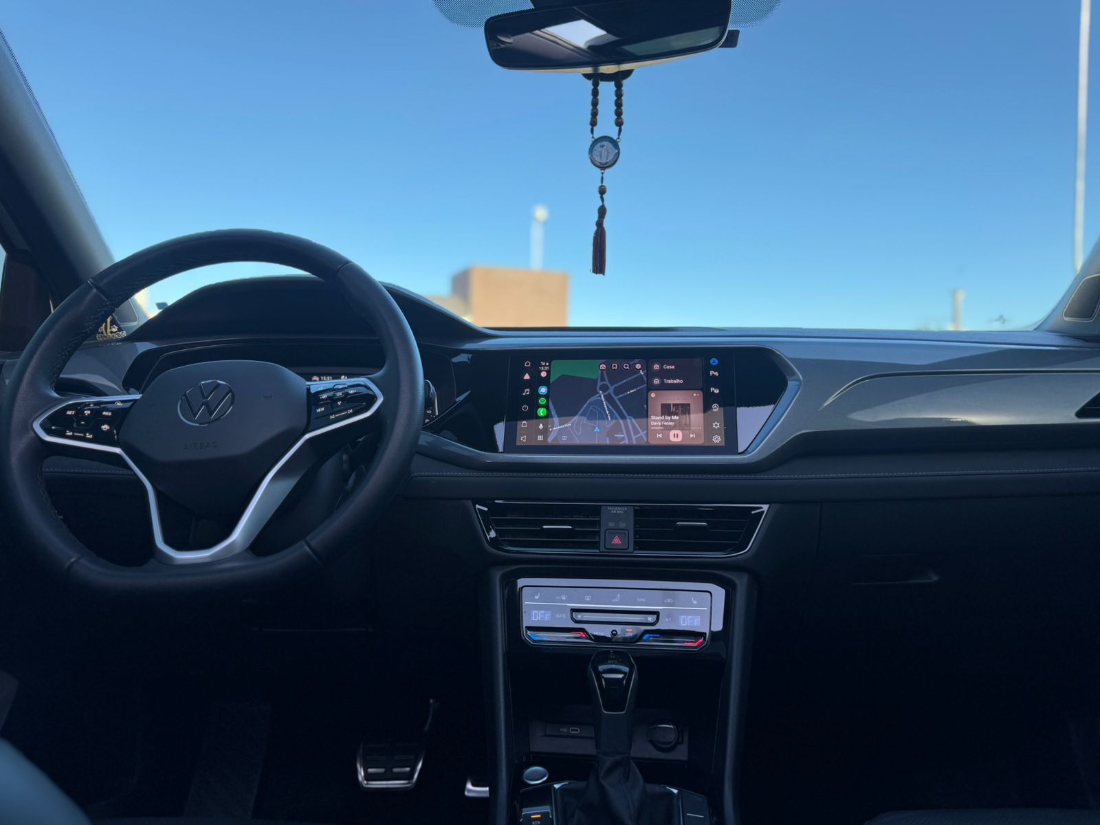 Volkswagen Taos Highline 250 TSI 2024 - Miniatura 2