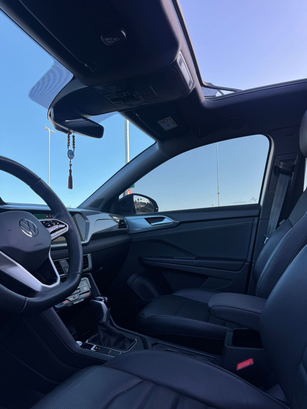 Volkswagen Taos Highline 250 TSI 2024 - Miniatura 6